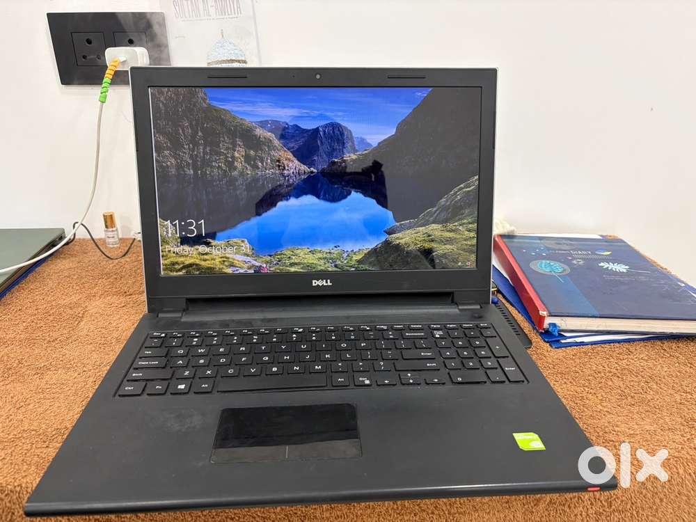 Dell inspiron i5 16GB /1TB  memory with 256 SSD