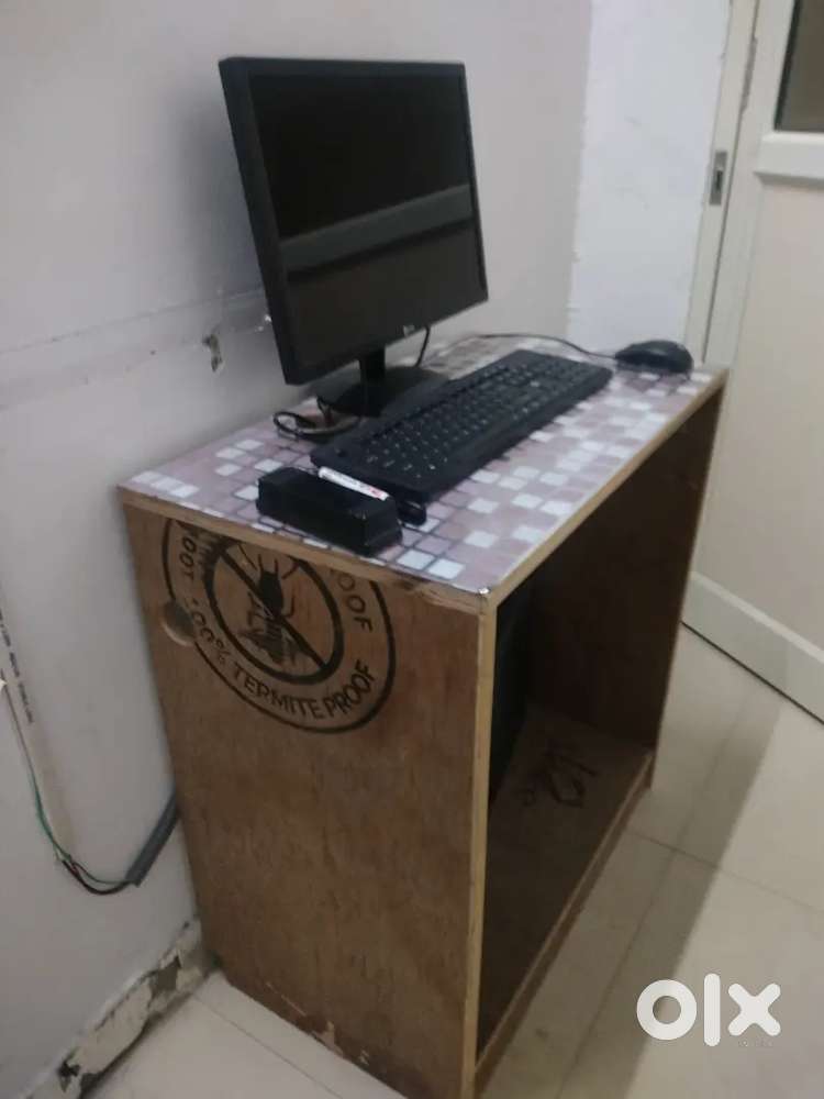 10 brand new computer desktop