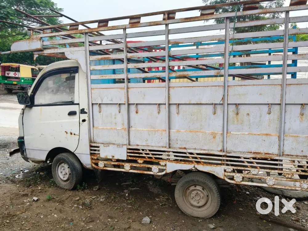 Mahindra Maximo 2011 model