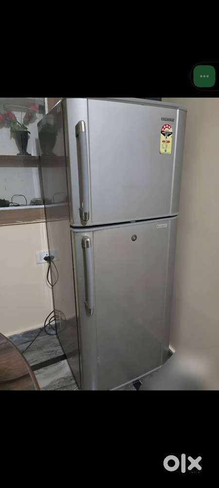 Fridge  samsung  double door  in good condition