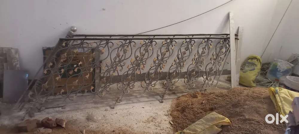 Stair railing grill