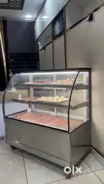 Refrigetor display frize for cake shop and sweets counter
