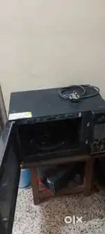 Microwave oven