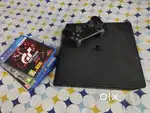 Playstation 4 slim