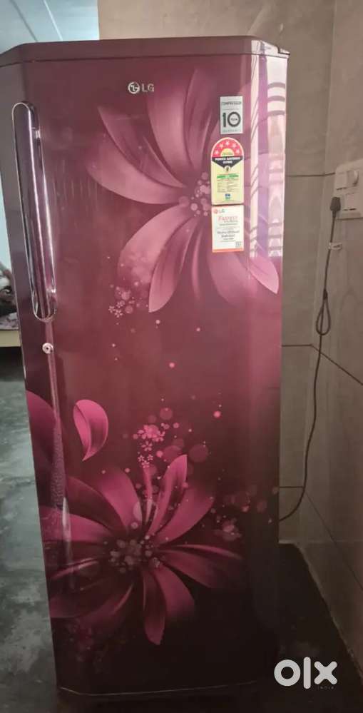 LG FRIDGE 250 LITRE TOP NOTCH CONDITION