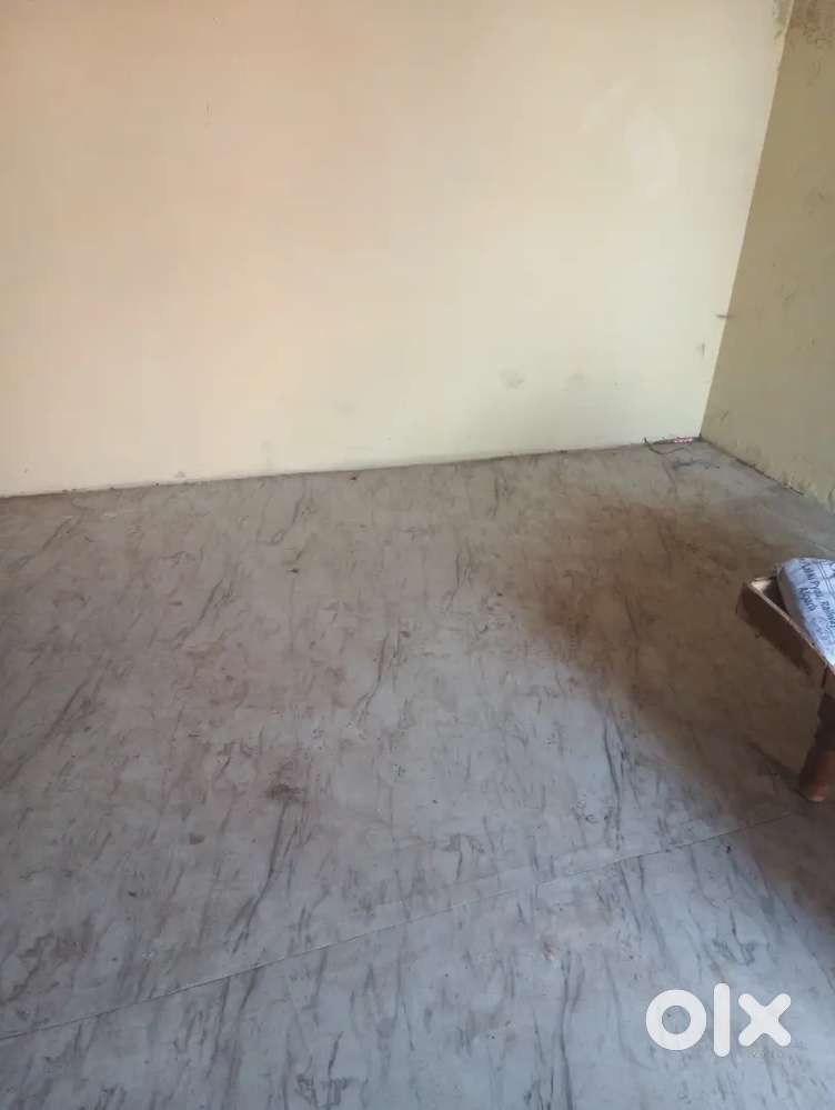 Room rent 2000 per bed