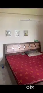 2bhk flat one room available on sharing basis