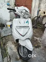 Colour :- Sparkle white