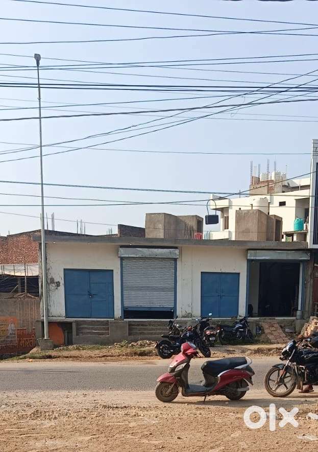 Commercial building at Khan Chauraha