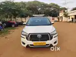 Toyota innova crista