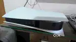 Playstation 5 DISK VERSION. Excellent condition.