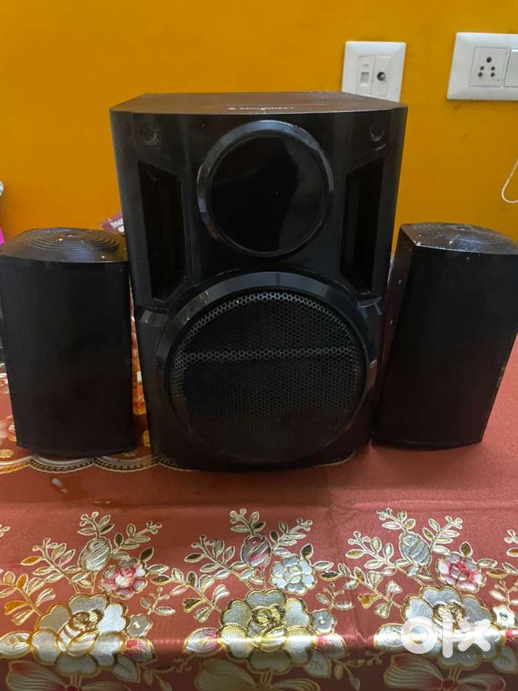 Reconnect Thunderstom Speaker Bluetooth