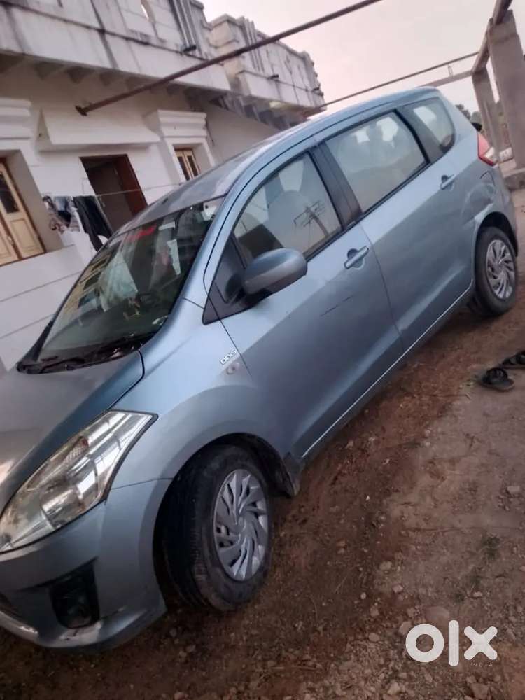 Maruti Suzuki Ertiga 2012 Diesel 117000 Km Driven
