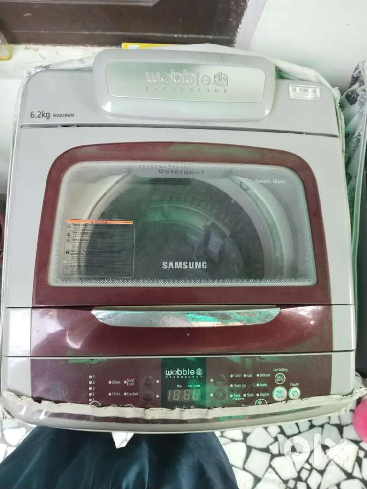 Samsung 6.2 Kgs Wobble Technology good condition washing machine