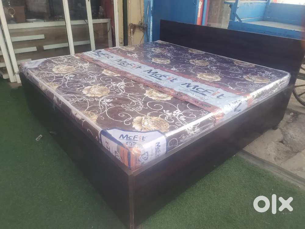 Free mattress with primium quality