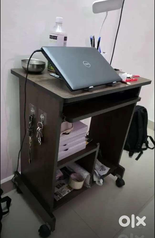 Computer Table