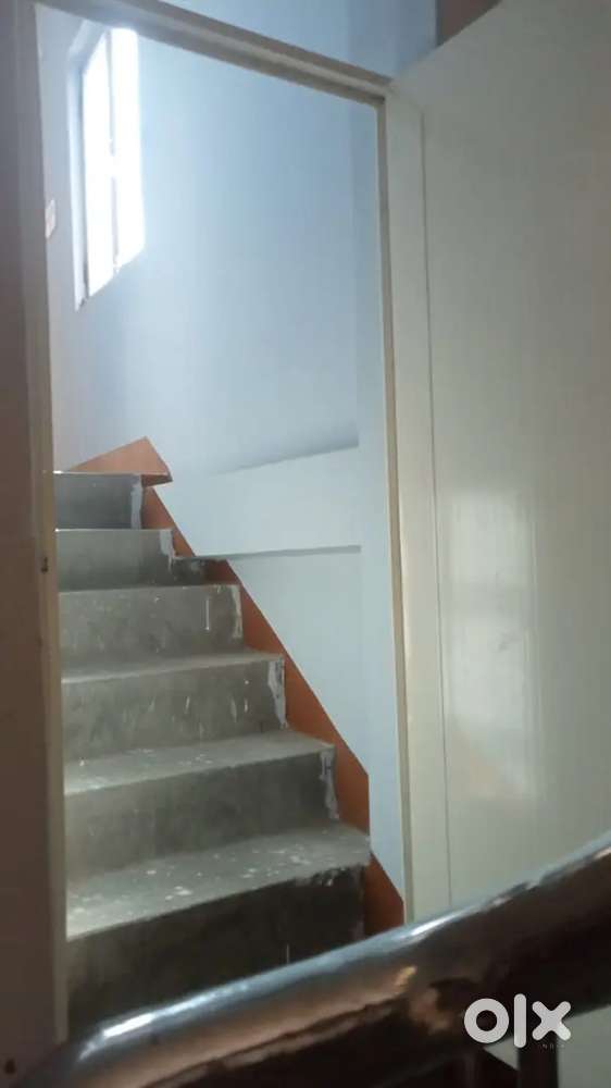 We are renting 2bhk house for only 7000/-