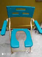 WESTERN TIOLET CHAIR