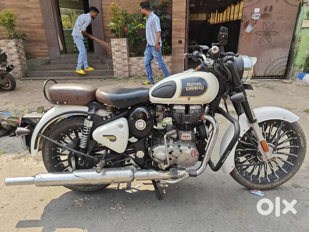 Royal enfield classic 350 bs 3