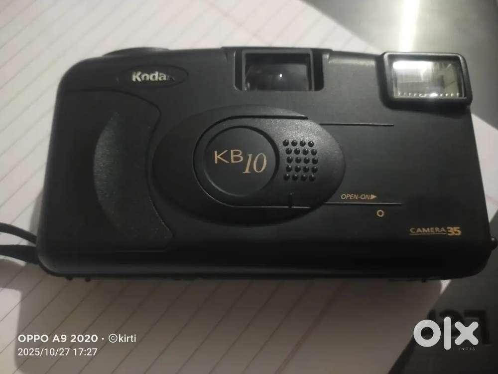Kodak KB-10 35mm camera