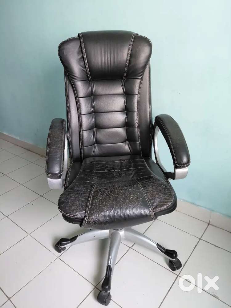 Executive office Chair