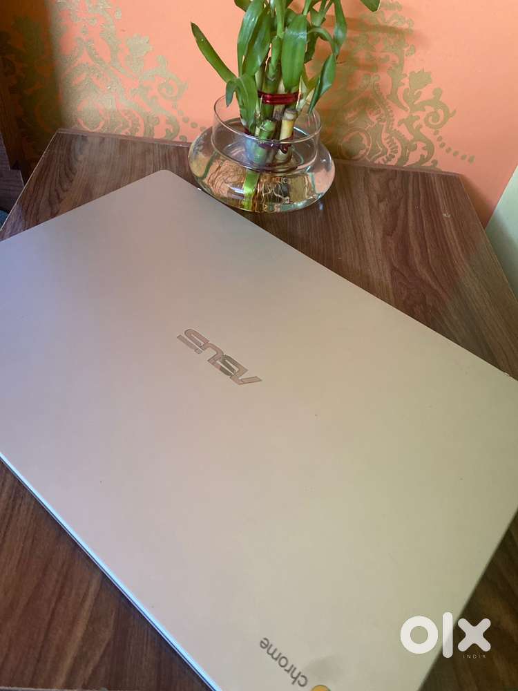 ASUS Chromebook – Fast, Lightweight & Reliable