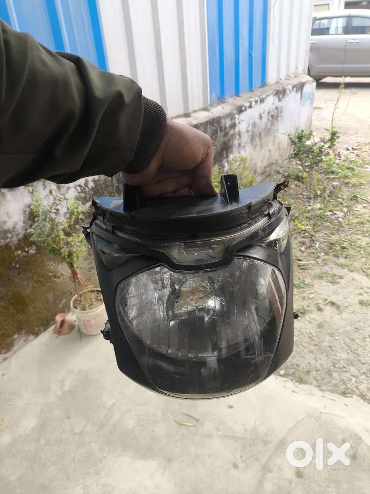 Pulsar 150,180 headlight