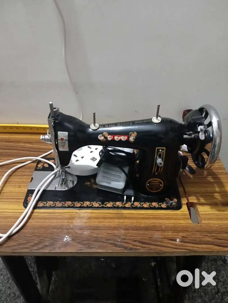 Usha stitching machine