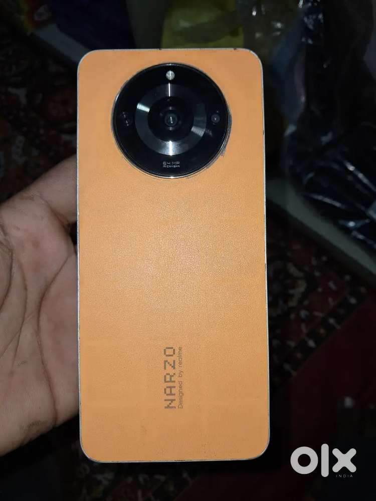 15 m used sab sahi h ak baar bhi kula nahi h sab original h box carger