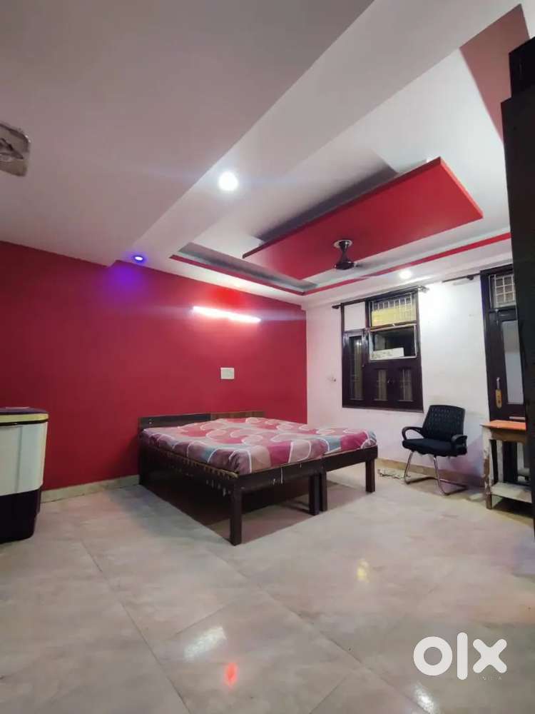 1 Rk ground floor furniture  independent floor in Dwarka mor