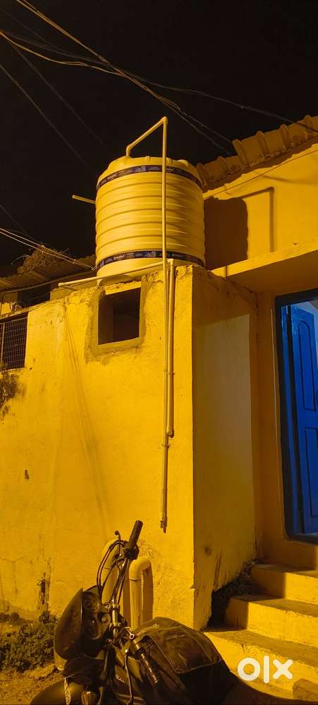 Water tank facility and good water facility