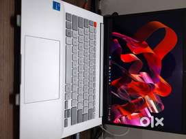 Asus Vivobook Pro 14x 2.8k OLED with Active HDR - Free Logitech Mouse
