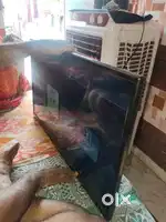 LED tv uptron reliance company good condition