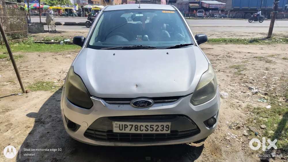 Ford Figo 2012 Diesel 118000 Km Driven
