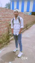 Part time m isko dakh rh hu