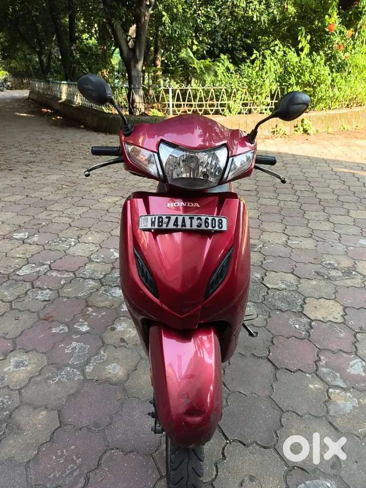 ACTIVA 4G BS-4 very good condition, well maintain scooty