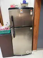 Whirlpool 400L 5 star fridge in good condition