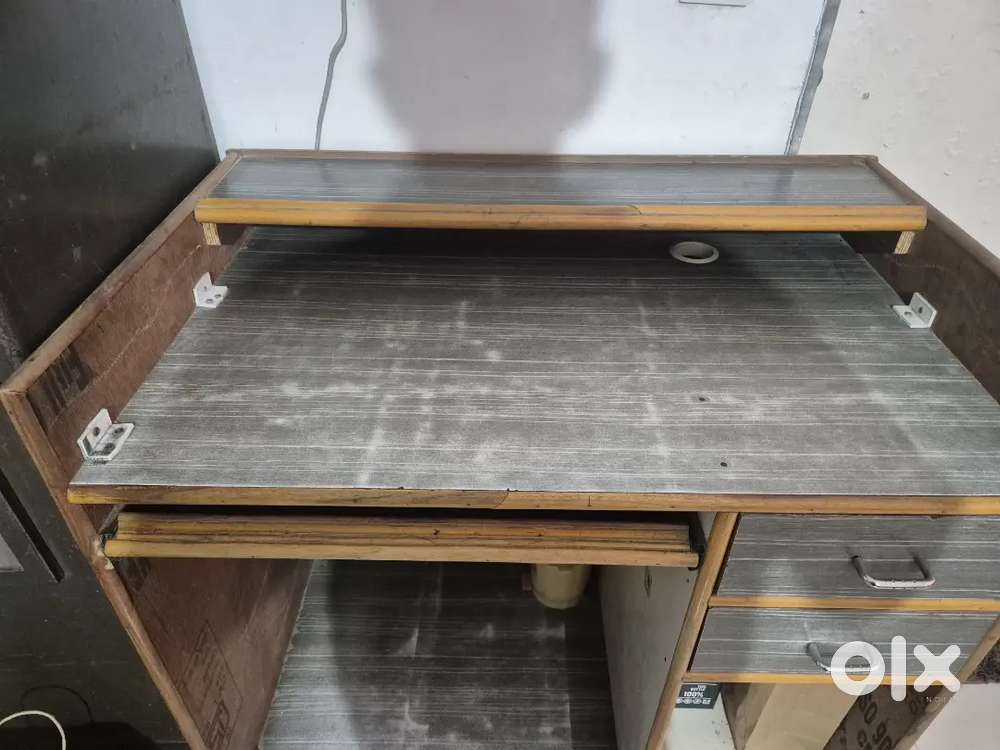 Study/Computer table