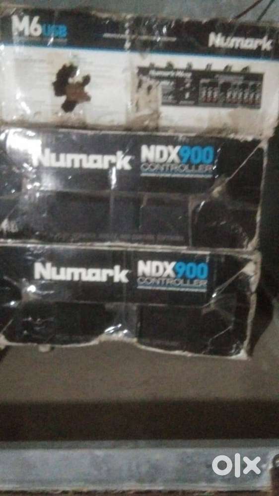 Dj operating mission...box and wire's