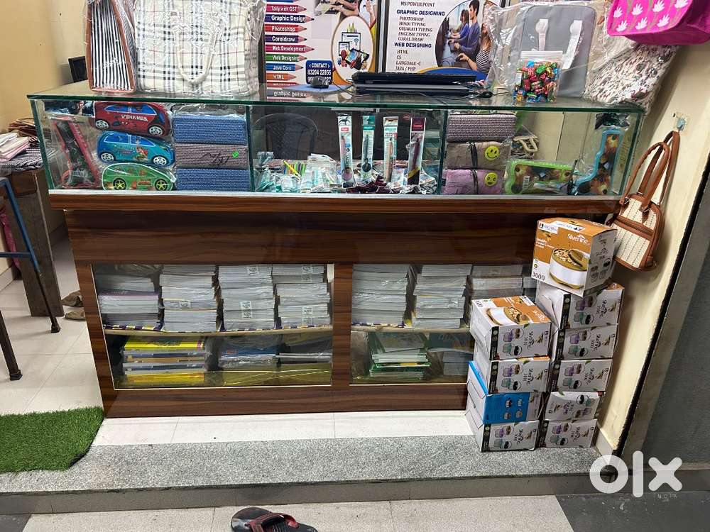 Table Stationary