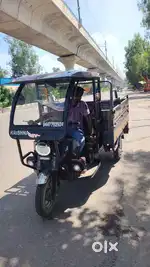 BVR LODER RIKSHWA
