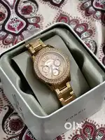 Brand New(Not used) Fossil Stella Women Analog watch ES3590