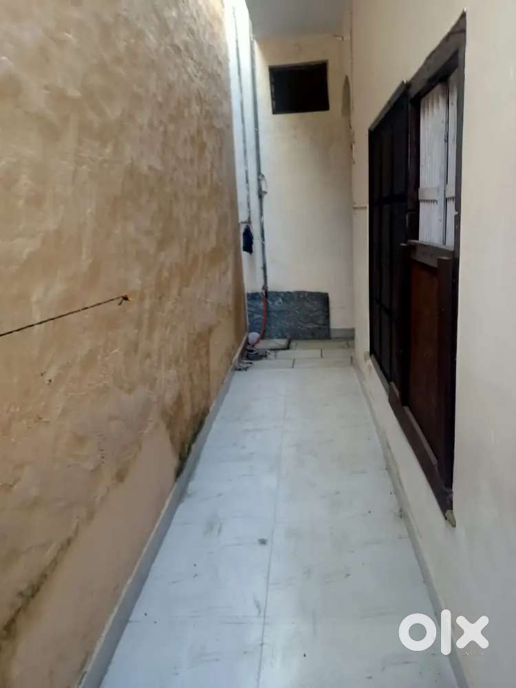 2 Room ,1 Loby  ,1 Kitchen