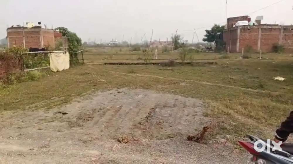 Plot available in Maihar