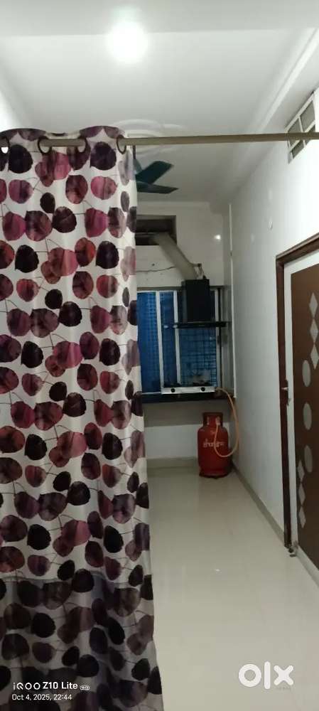 1 bhk 1 bathroom 1 kitchen 1 bedroom