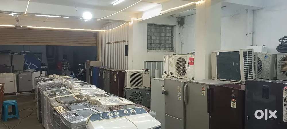 Second hand fridge showroom ##