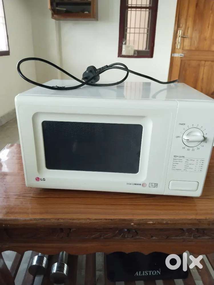 Microwave oven