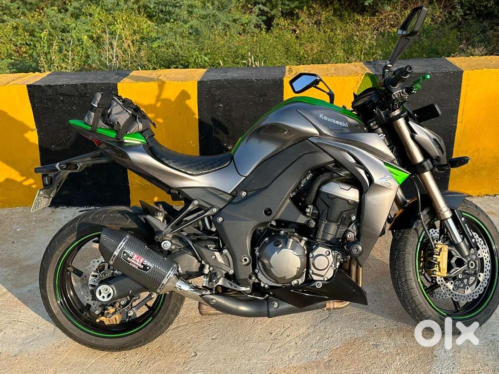 Yoshimura twin exhaust with full system for Kawasaki Z1000