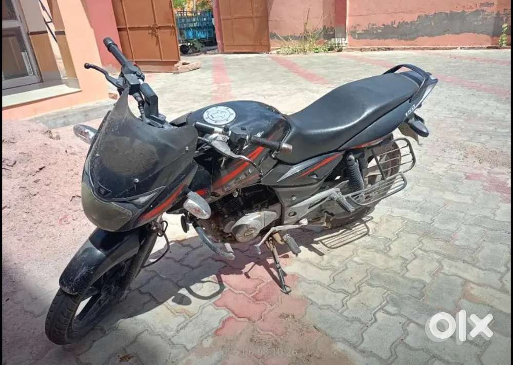 Bajaj pulsar 150