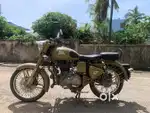 Royal Enfield desert storm bull